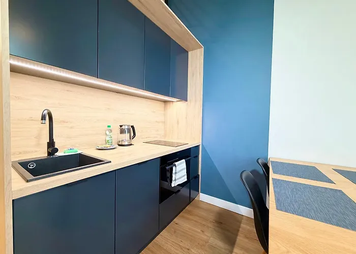 Airport With Mezzanine By Bookinghost Apartamento