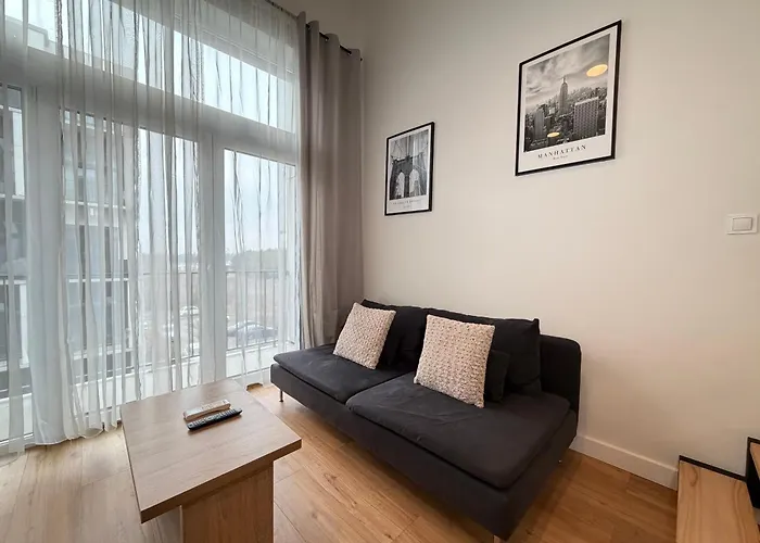 Apartman Airport With Mezzanine By Bookinghost *