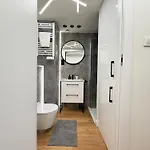 Airport With Mezzanine By Bookinghost *