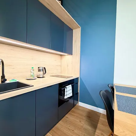 Airport With Mezzanine By Bookinghost Διαμέρισμα