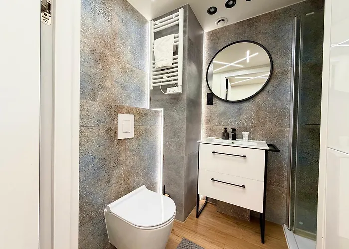 Airport With Mezzanine By Bookinghost Διαμέρισμα